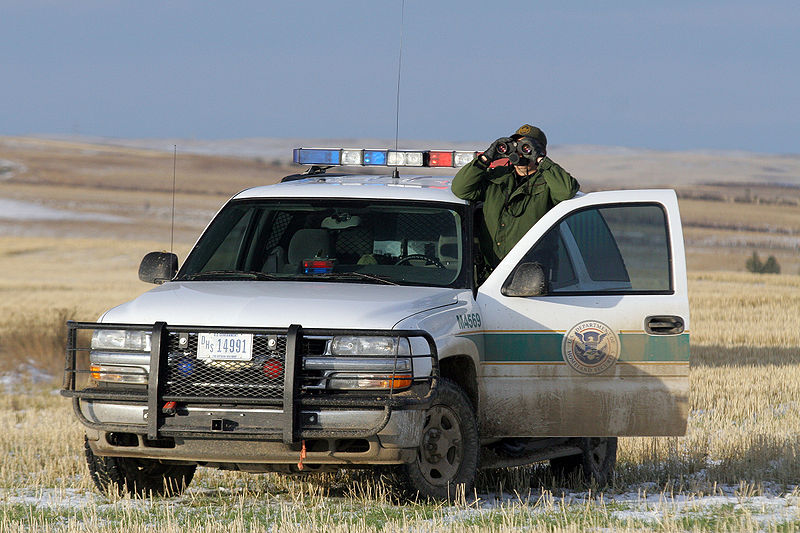 800px-Border_Patrol_in_Montana