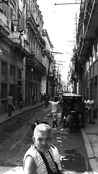 Cuba_35a_Havana_Street